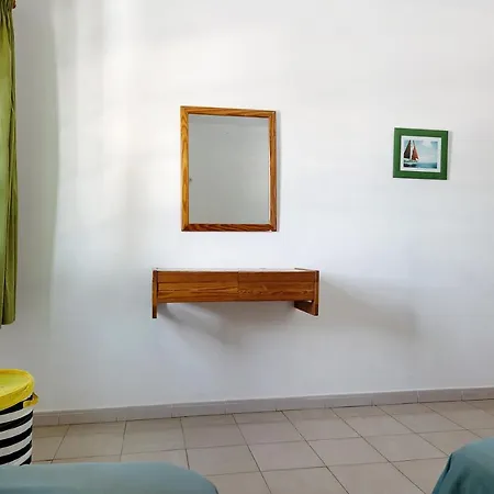 Spacious Sunny Relaxing Lanzarote *