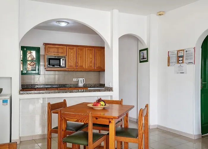 Spacious Sunny Relaxing Lanzarote Holiday home