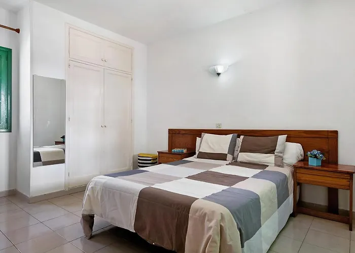 Spacious Sunny Relaxing Lanzarote Дом отдыха Пуэрто дель Кармен