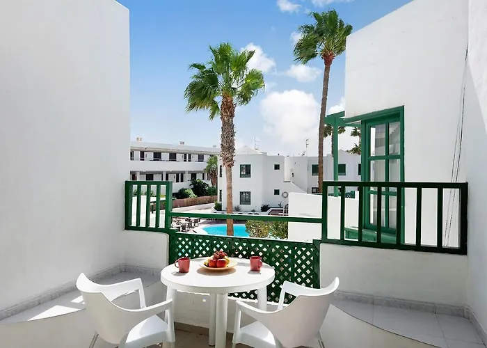 Spacious Sunny Relaxing Lanzarote *