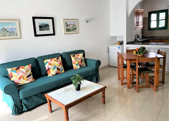 Spacious Sunny Relaxing Lanzarote Дом отдыха *